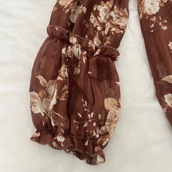 Moon River Floral Print Long Sleeve Blouse, Size Medium, Colour Brown. - Picture 5 of 8